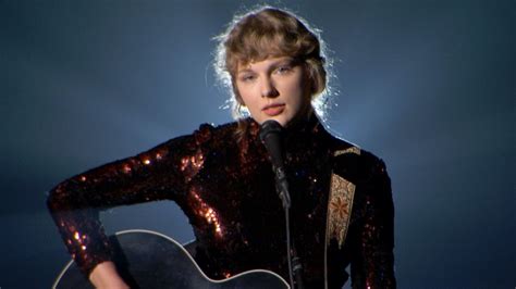 Taylor Swift Reacts To 6 Nominations For 2021 Grammy