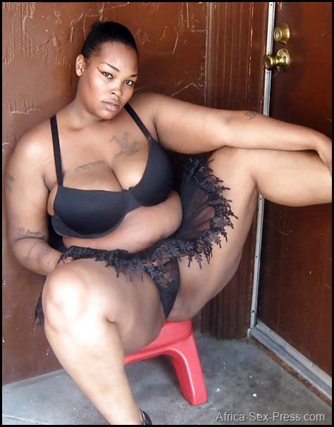 big titties prostitute in kinky lingerie open wide legs africa sex press