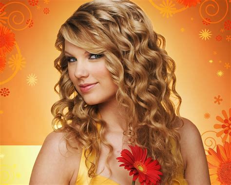 taylor swift curly  straight hair styles hairstyles  fashion