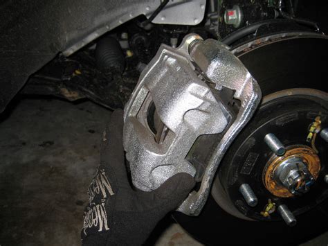 repair front brake caliper  hyundai santa fe
