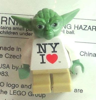 yoda ny  love exclusive lego minifigure