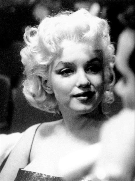 “marilyn monroe at the premiere of cat on a hot tin roof 1955
