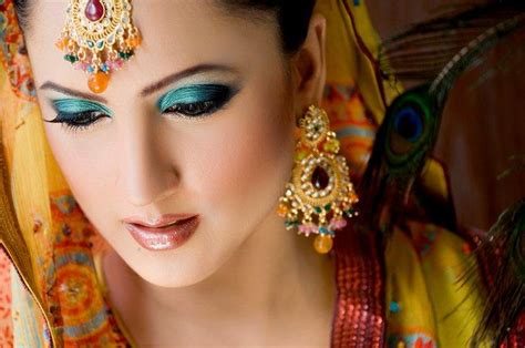 pakistani bridal makeup 2021 in urdu