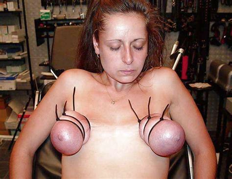 adeptes du bondage et de la torture des seins