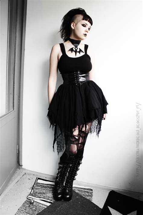 i really like her hair gothic goth black gothic fashion gothic fashion gothic outfits