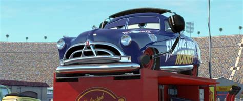 Cars 1 Pixar 2006 Dinoco Station Service Dans