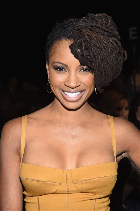 shameless star shanola hampton on v and kev s crumbling marriage and