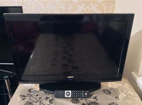 32 Inch Sanyo Lcd Tv Hd Ready Freeview Model Ce32ld47b With Remote