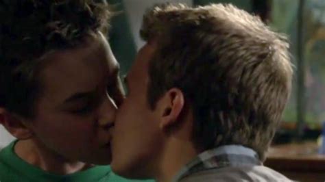 The History Making Gay Kiss ‘the Fosters’ Features The