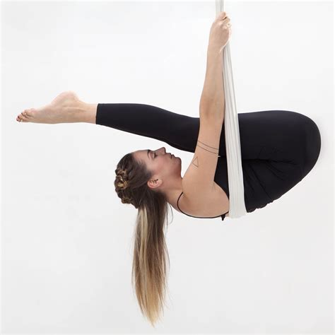 aerial yoga teachers training course april 2020