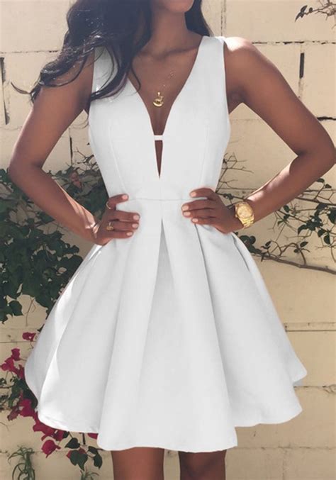 White Zipper Pleated Plunging Neckline Slim Mini Dress