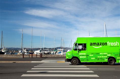 amazonfresh    bit cheaper  start ordering  groceries