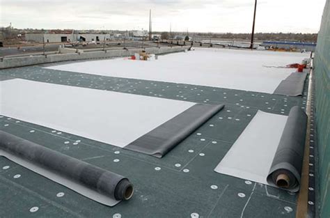 epdm roof   climate quality roofing services