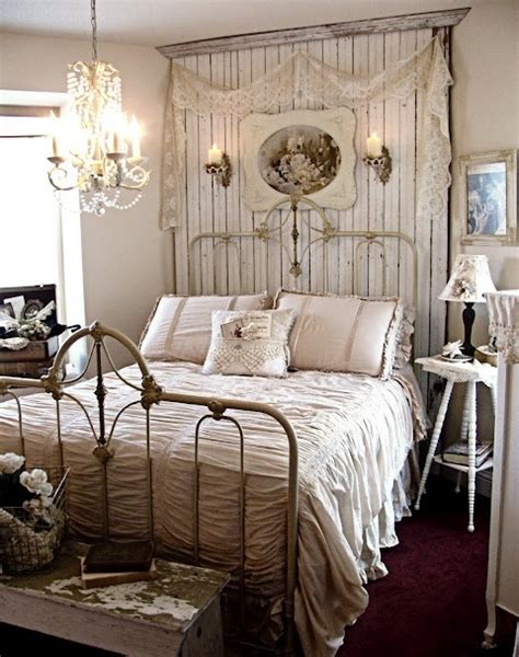 sweet vintage bedroom decor ideas   inspired digsdigs