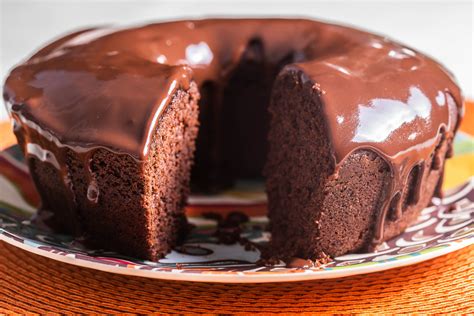coletor imagem  imagen bolo tradicional  cobertura de chocolate