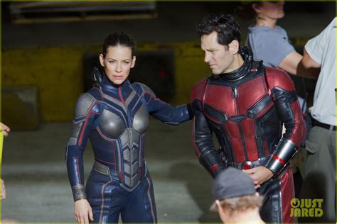 Paul Rudd And Evangeline Lilly Film Ant Man And The Wasp Together In