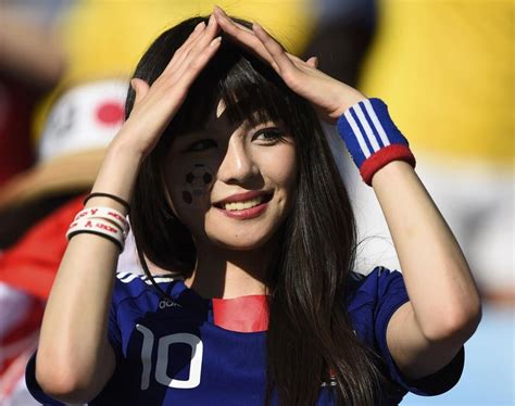 photogenic fans of the world cup day 13 サッカーガール 美女サポーター ワールドカップサッカー
