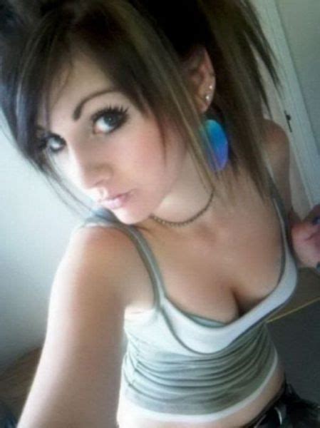 cute emo girls 48 pics picture 9