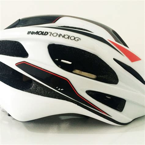 capacete de ciclismo item p esporte  outdoor decathlon usado  enjoei