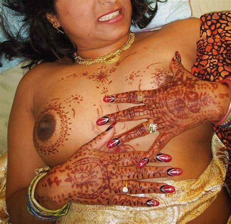 desi bhabhi ki weding night ki panty bra photo pressing boobs