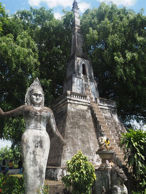 ultimate guide  visiting buddha park  vientiane