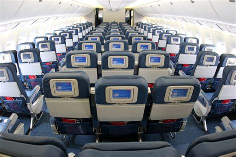 economy class  boeing  er  delta airlines aircraft wallpaper