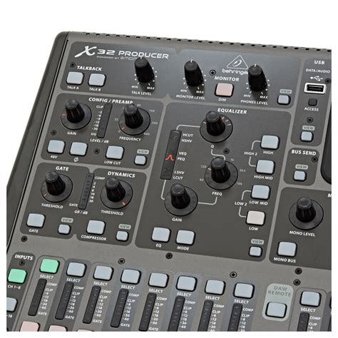 behringer  producer digital mixing console  gearmusic
