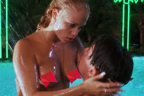 15 Sex Scenes The Actors Totally Regretted Page 16