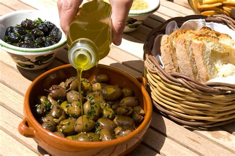 malta kulinarisch  vielfaeltig ist die maltesische kueche urlaubsguru