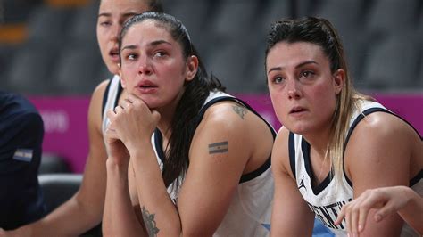 argentina women s basketball team forfeits game after