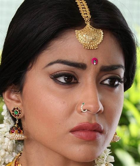 Shriya Saran Nose Ring Face Close Up Photos Tollywood Boost