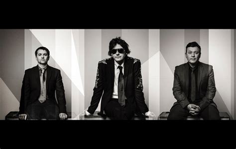 Watch A Video For The New Manic Street Preachers Song Distant Colours