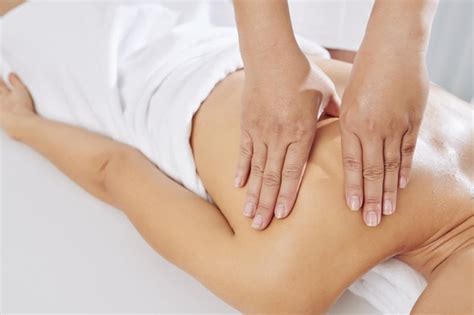 How Deep Tissue Massage Can Help In Injuries Spa Mobile