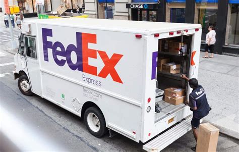 Amazon Proíbe Vendedores De Usarem Serviço Da Fedex Para