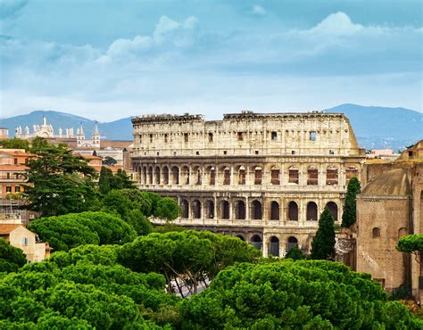top  tourist attractions  rome origin  idea