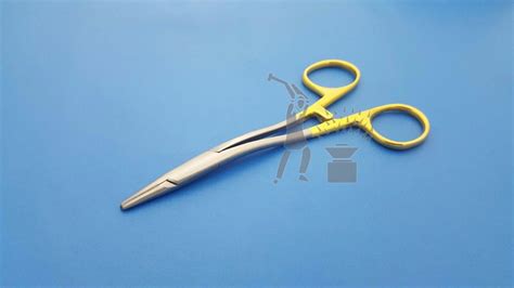 Needle Holder Angled Shaft Tungsten Carbide 13 Cm Surgical Medical