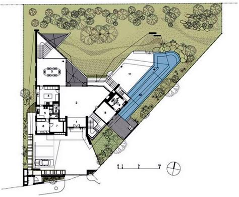 modern house  singapore  trapezoid shape   triangular plot interior design ideas
