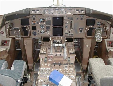 Boeing 767 Cockpit Boeing 767 Cockpit Boeing 767 Cockpit Boeing 767