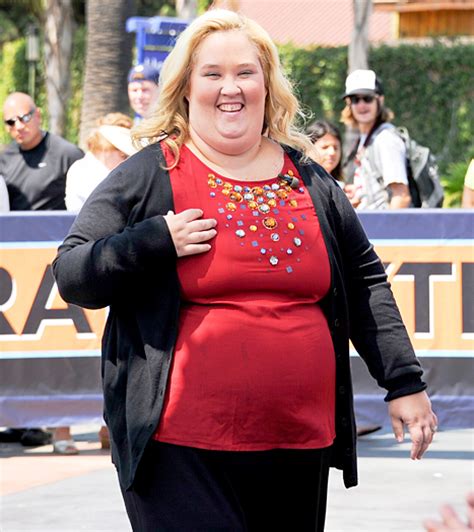 Mama June Shows Off Impressive Weight Loss In Red Swimsuit