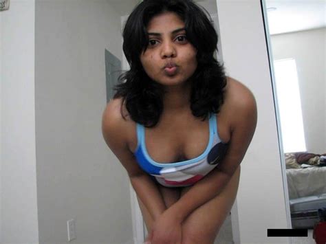 indian college girl showing their asset on camera at indian paradise