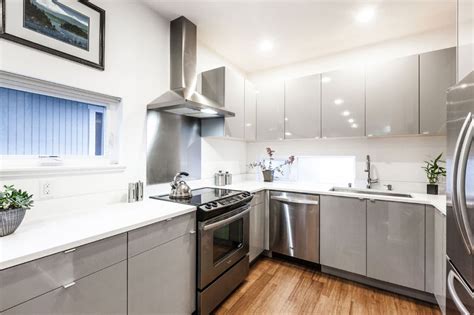 kitchen interior design  flats  create  perfect kitchen