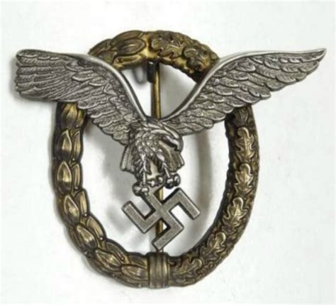 Wwii Ww2 German Luftwaffe Pilots Badge Medal Award Box For Sale