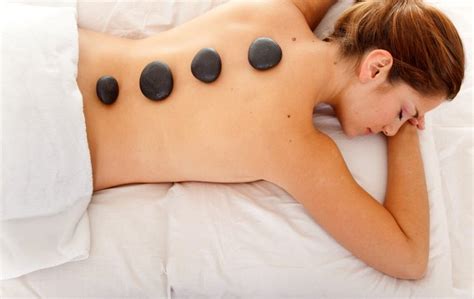 comparison of swedish deep tissue and hot stone massages