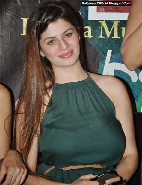 Sizzling Hot Photos Of Kainaat Arora Bollywood Hot Actress