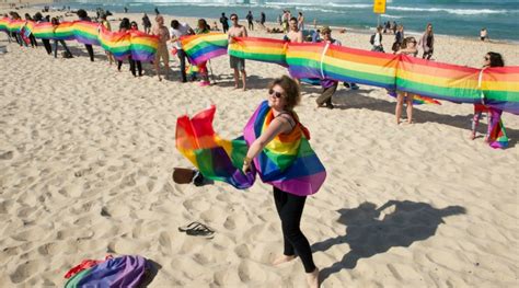 Bermuda Reverses Gay Marriage