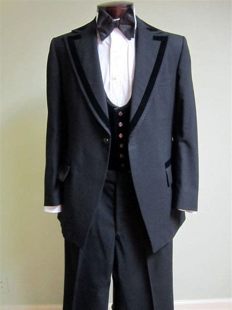 vintage lord west tuxedo black wool   vintageweartreasures  vintage tuxedo