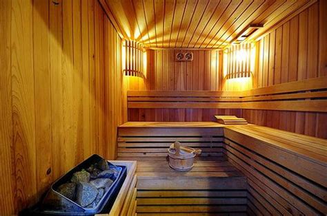 detox  cleanse   relaxing sauna  centrepoint hotel