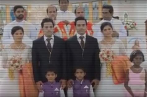 VidÉo En Inde Des Prêtres Jumeaux Marient Deux Frères Jumeaux Avec