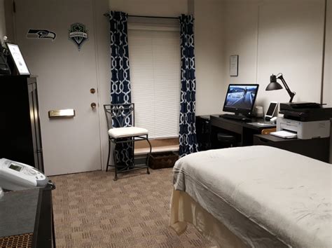 book a massage with prm sports therapy bellevue wa 98008