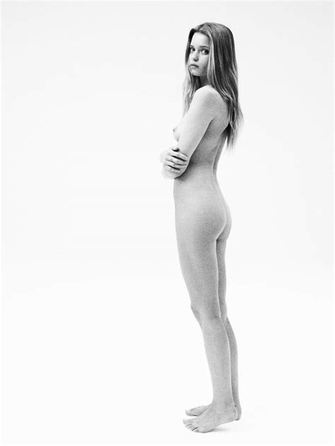 abbey lee kershaw s sterile naked photoshoot the fappening 2014 2019 celebrity photo leaks